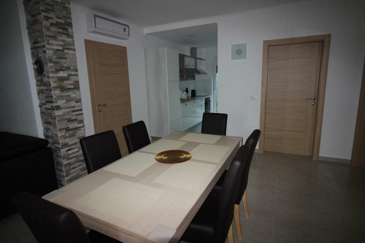 Apartment Umag Eksteriør bilde